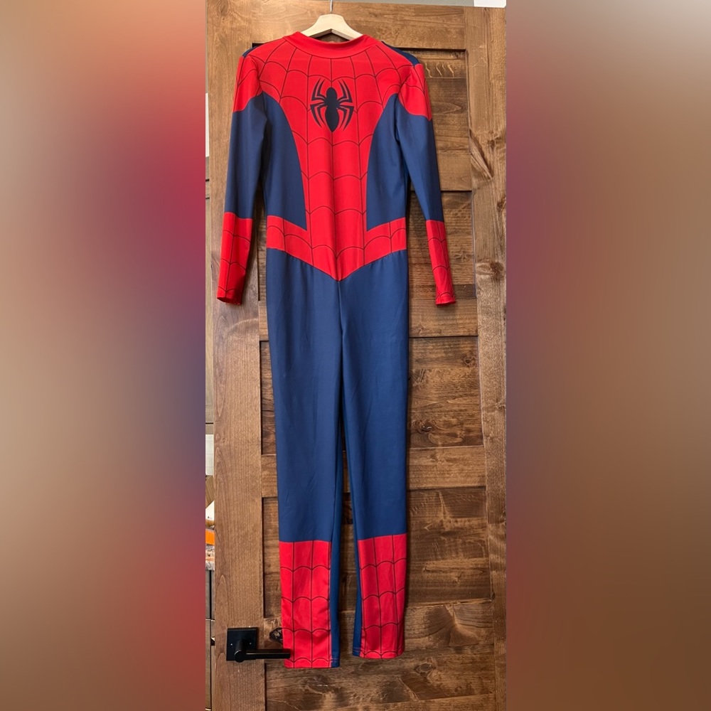 Adult medium (6-8) Spider-Man costume